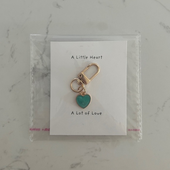 Personalized Heart Charm for Pets, Dog Collar Accessories- NWT - Picture 3 of 10